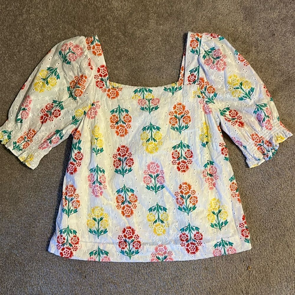 Draper James Maren Floral Top! - Picture 3 of 12
